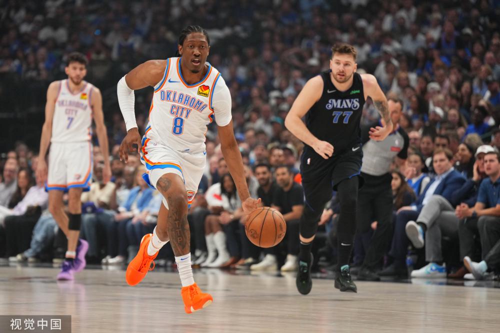 场闪闪发光 场闪闪发光