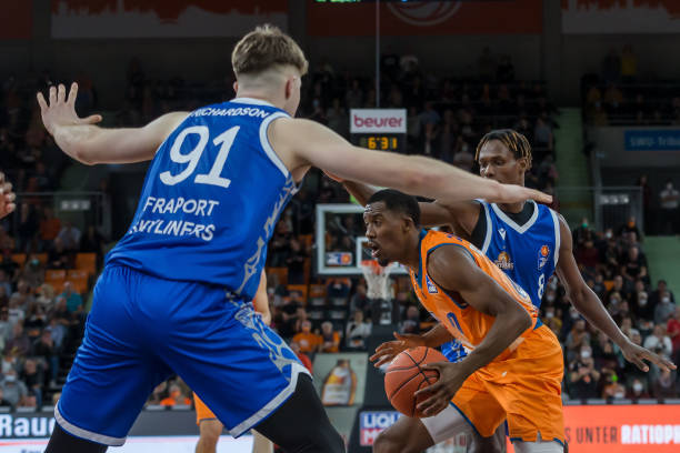 帕克和马努 帕克和马努